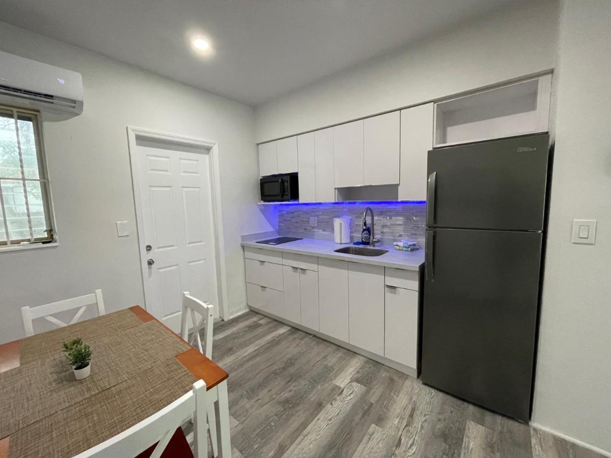 Douglas Rd Apartments ميامي المظهر الخارجي الصورة