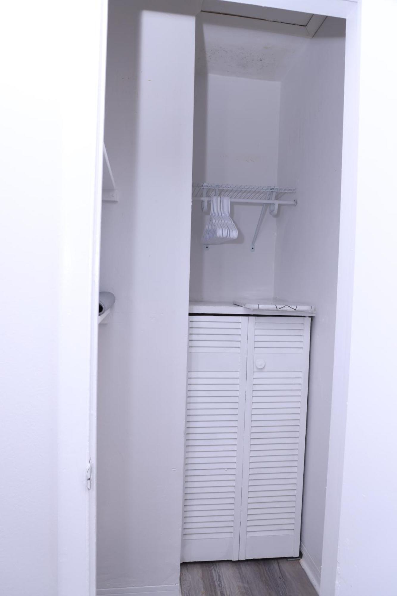 Douglas Rd Apartments ميامي المظهر الخارجي الصورة